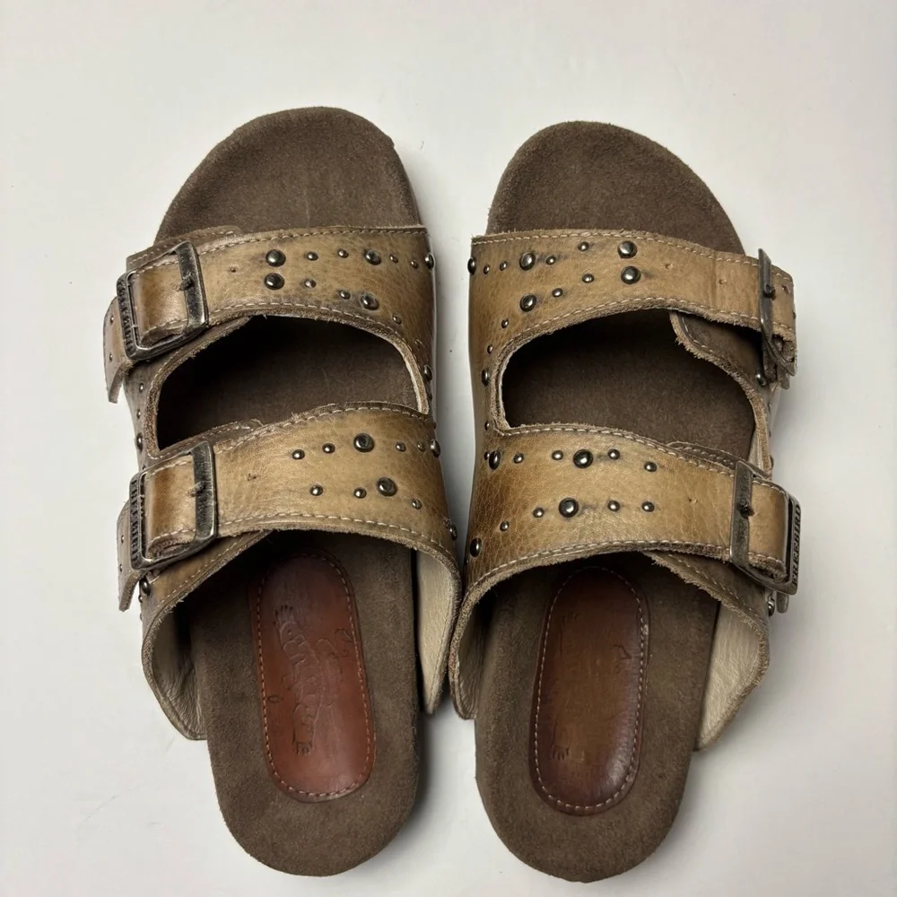 NEW Freebird by Steven‎ Asher Studded Sandals in the color stone size 7 - Picture 3 of 17